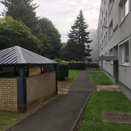 Au Petit Bonheur Imprevu Apartment Дуе Екстериор снимка