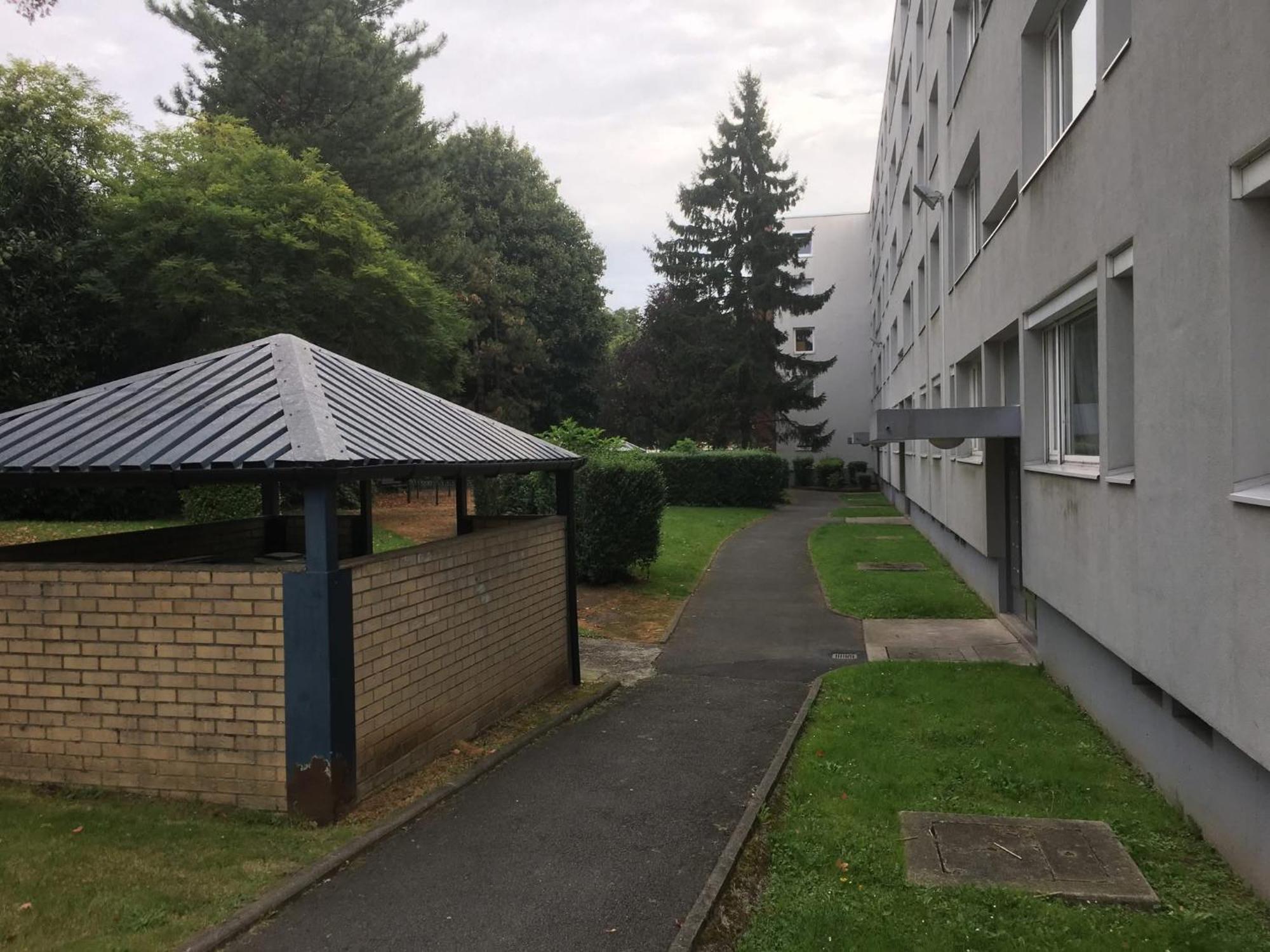 Au Petit Bonheur Imprevu Apartment Дуе Екстериор снимка