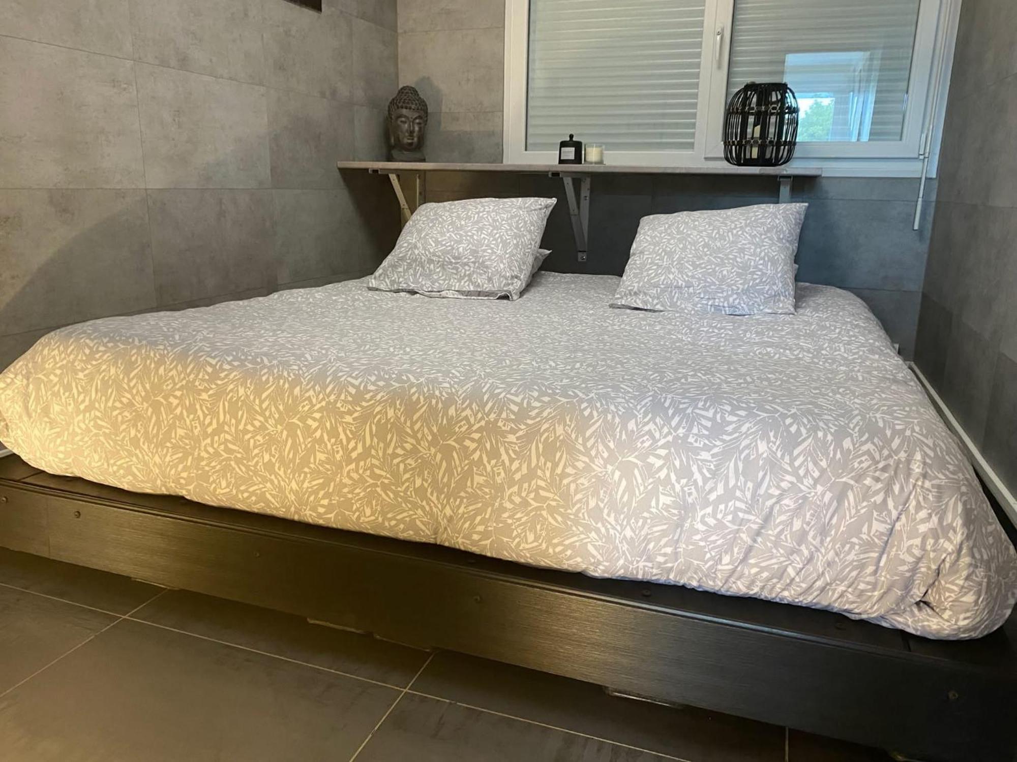 Au Petit Bonheur Imprevu Apartment Дуе Екстериор снимка